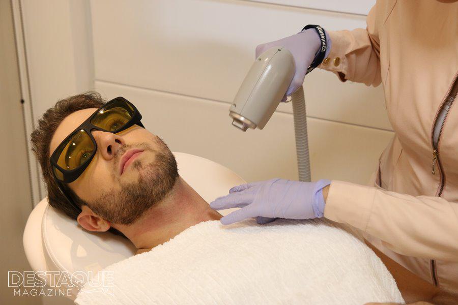 Exemplo de procedimento de depilação a laser em homens